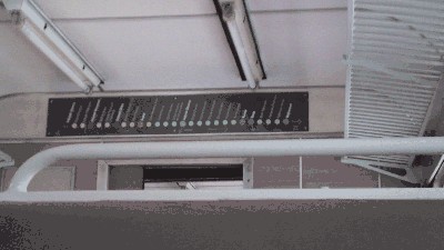20100207015.2.jpg